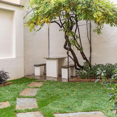 Sant Ambroeus Garden Apartment Milano Eksteriør bilde