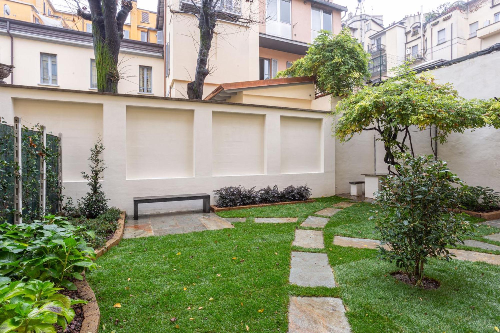 Sant Ambroeus Garden Apartment Milano Eksteriør bilde